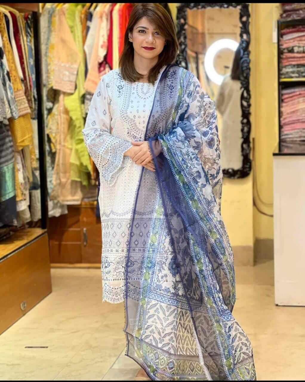 DINSAA SUIT ROOHI COLOR